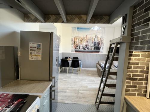 20260222_113414975_ios_-_grande