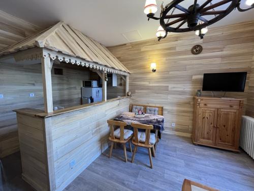 20260222_115736310_ios_-_grande