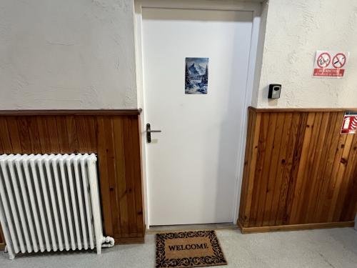 20260222_140708360_ios_-_grande