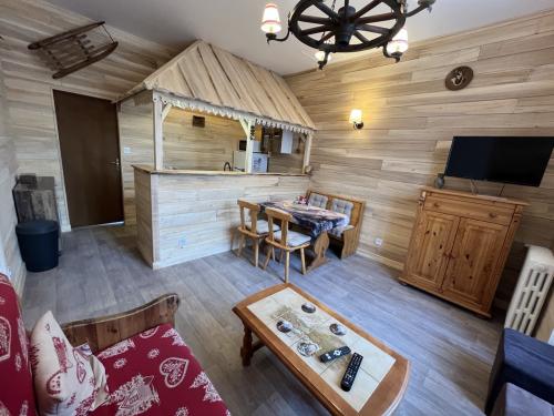 20260222_140931862_ios_-_grande