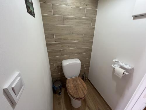 20260222_141241875_ios_-_grande