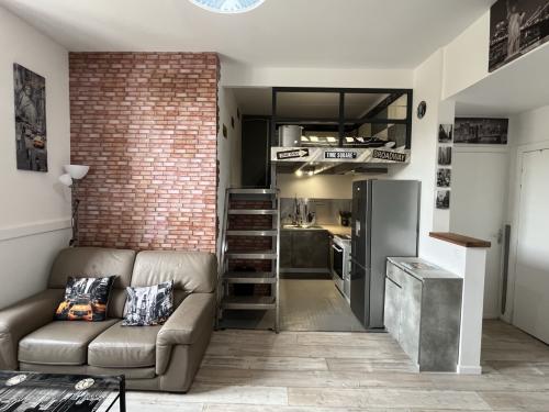 20260222_142631442_ios_-_grande