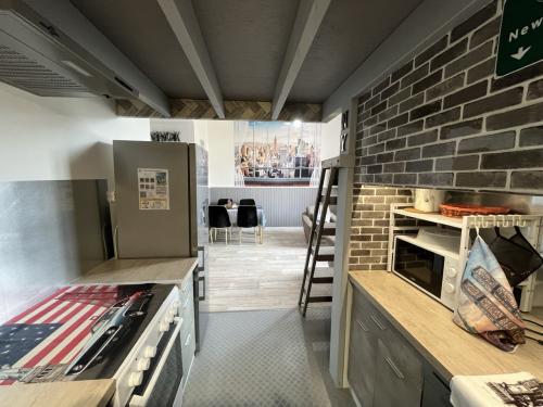 20260222_142756838_ios_-_grande