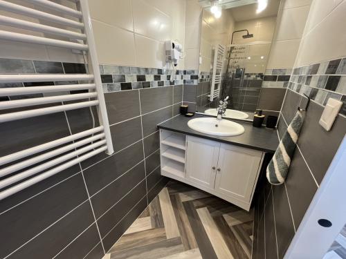 20260222_144430761_ios_-_grande