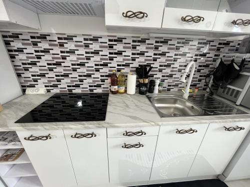 20260222_151230809_ios_-_grande