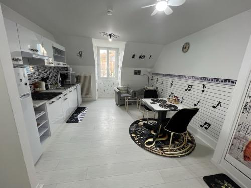 20260222_151821844_ios_-_grande