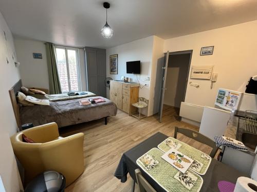 20260314_165643086_ios_-_grande